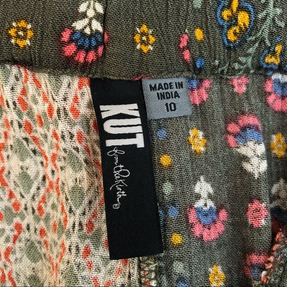 KUT FROM THE KLOTH patchwork shorts, size 10 - Picture 5 of 6